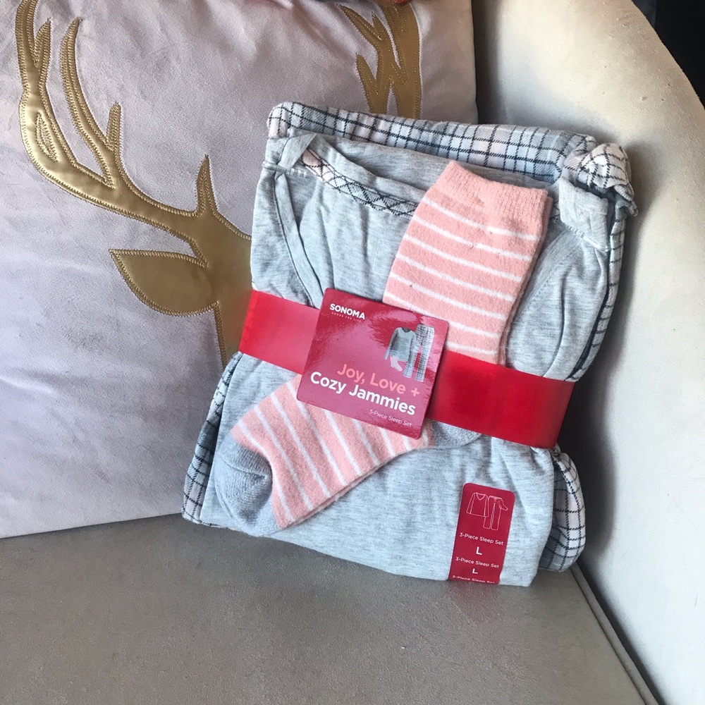 Pink and gray pajama set